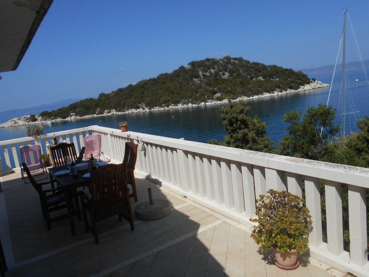 Apartment Maria Lastovo