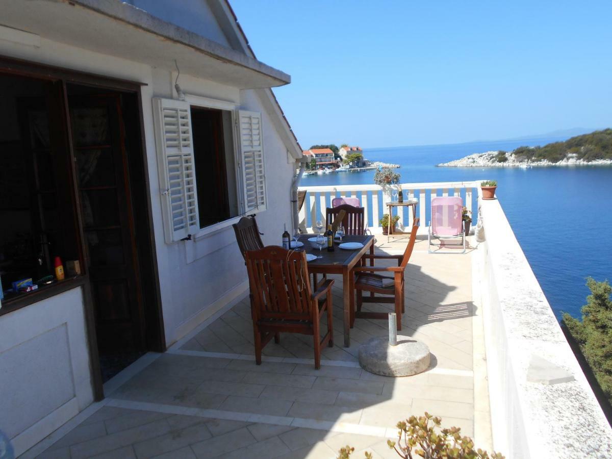 Apartment Maria Lastovo